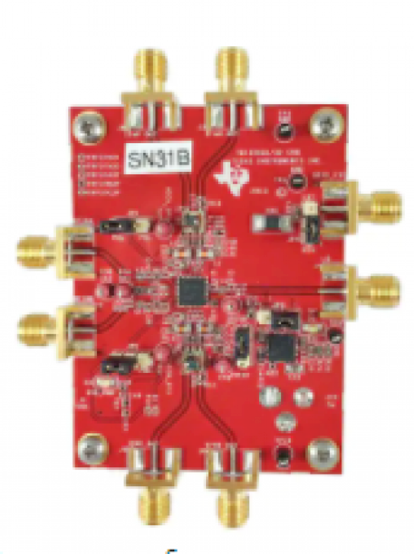 TRF37B32EVM1.png